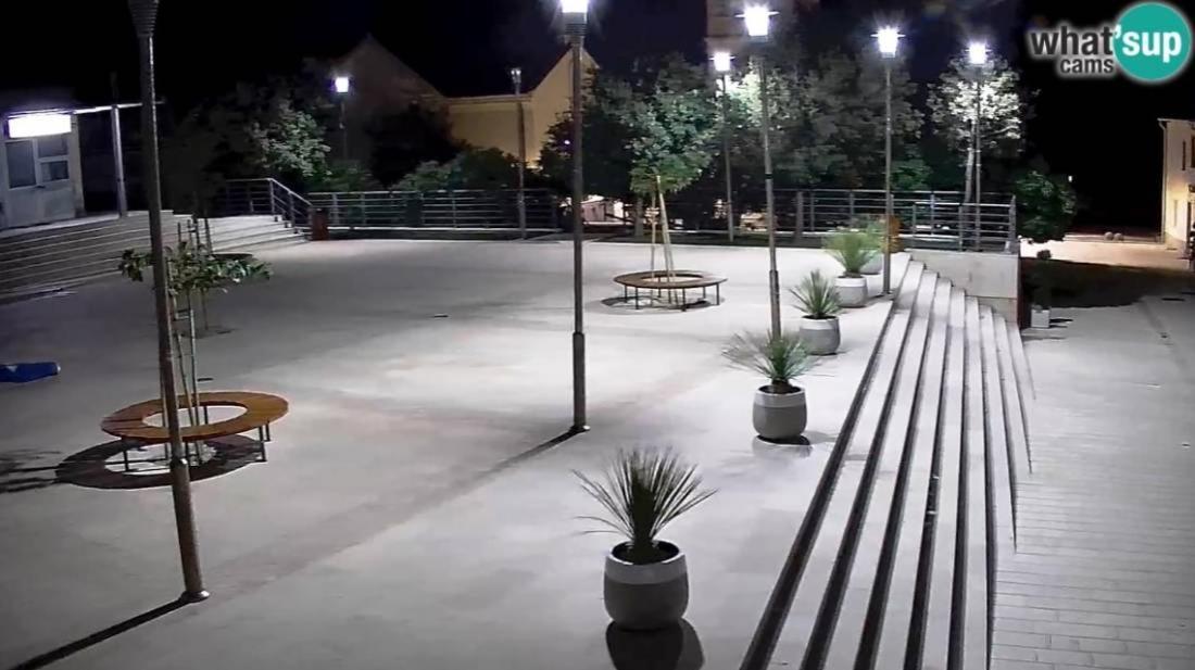פובליאנה Apartments Orlic מראה חיצוני תמונה