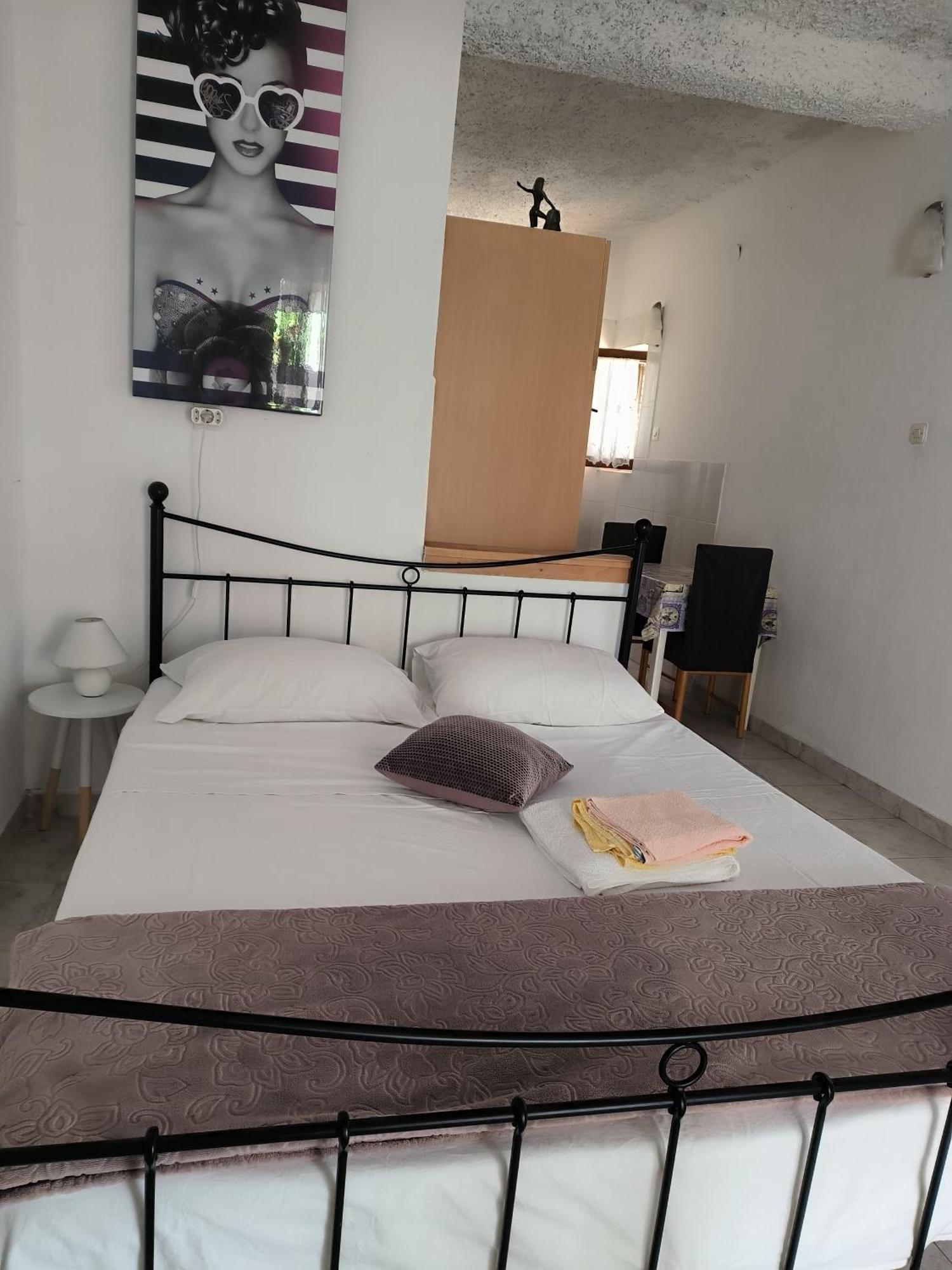 פובליאנה Apartments Orlic מראה חיצוני תמונה
